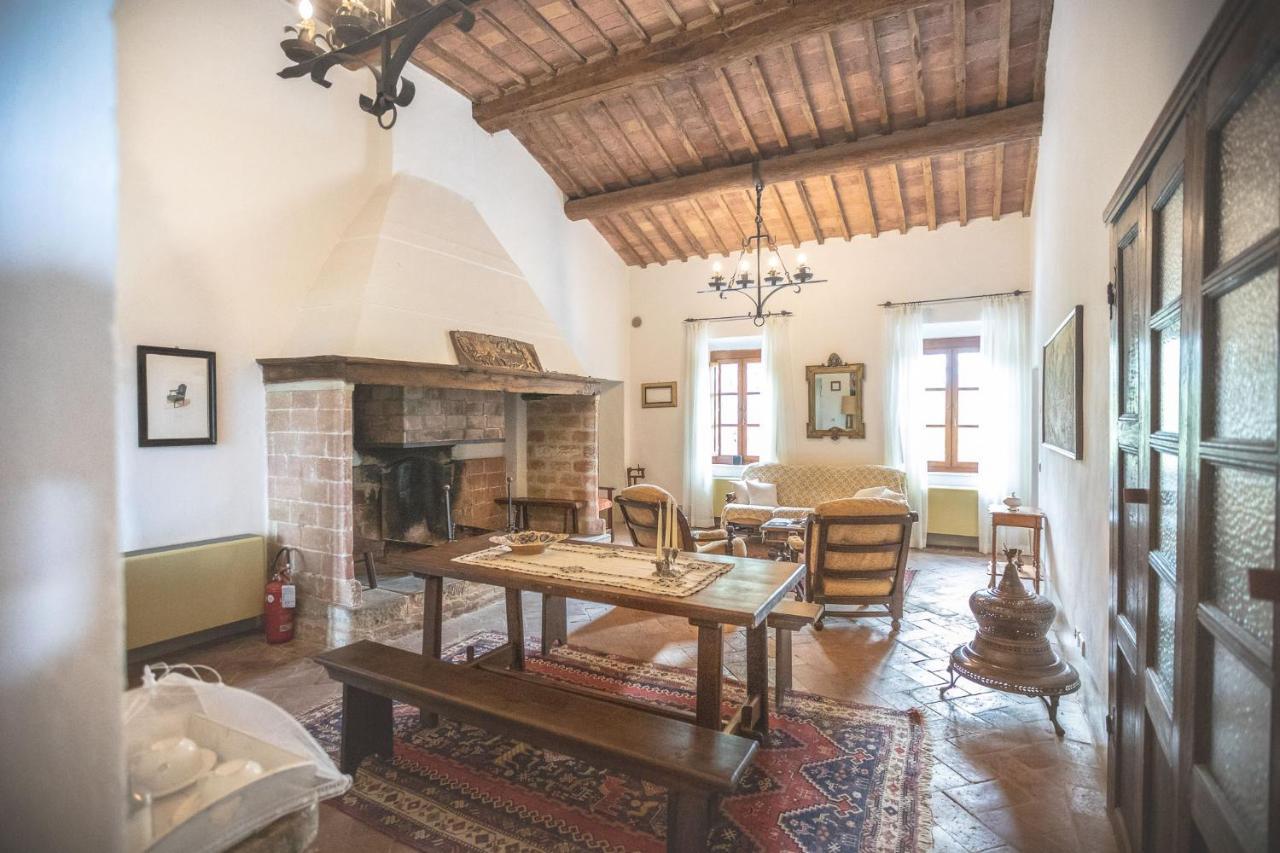 Agriturismo Tenuta Armaiolo Rapolano Terme Bagian luar foto